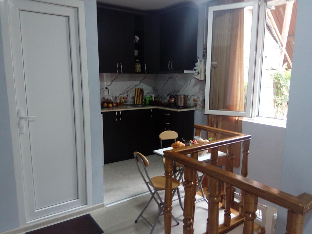 Tbilisi Downtown Guest House Eksteriør billede